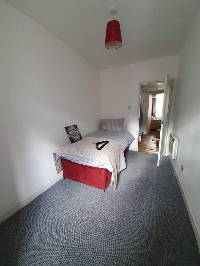 Lovely 2 Bedroom Flat In The Heart Of The City إدنبرة المظهر الخارجي الصورة